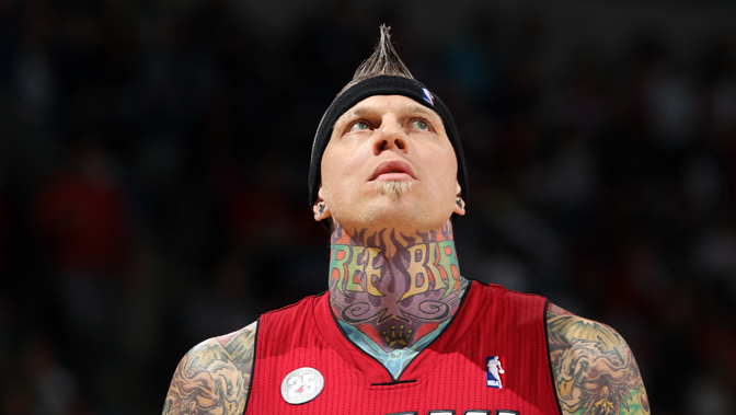 U22国足本期名单与熊猫杯名单对比：刘诚宇、汪士钦落选（U22国足本期名单对比熊猫杯：刘诚宇、汪士钦未入选）