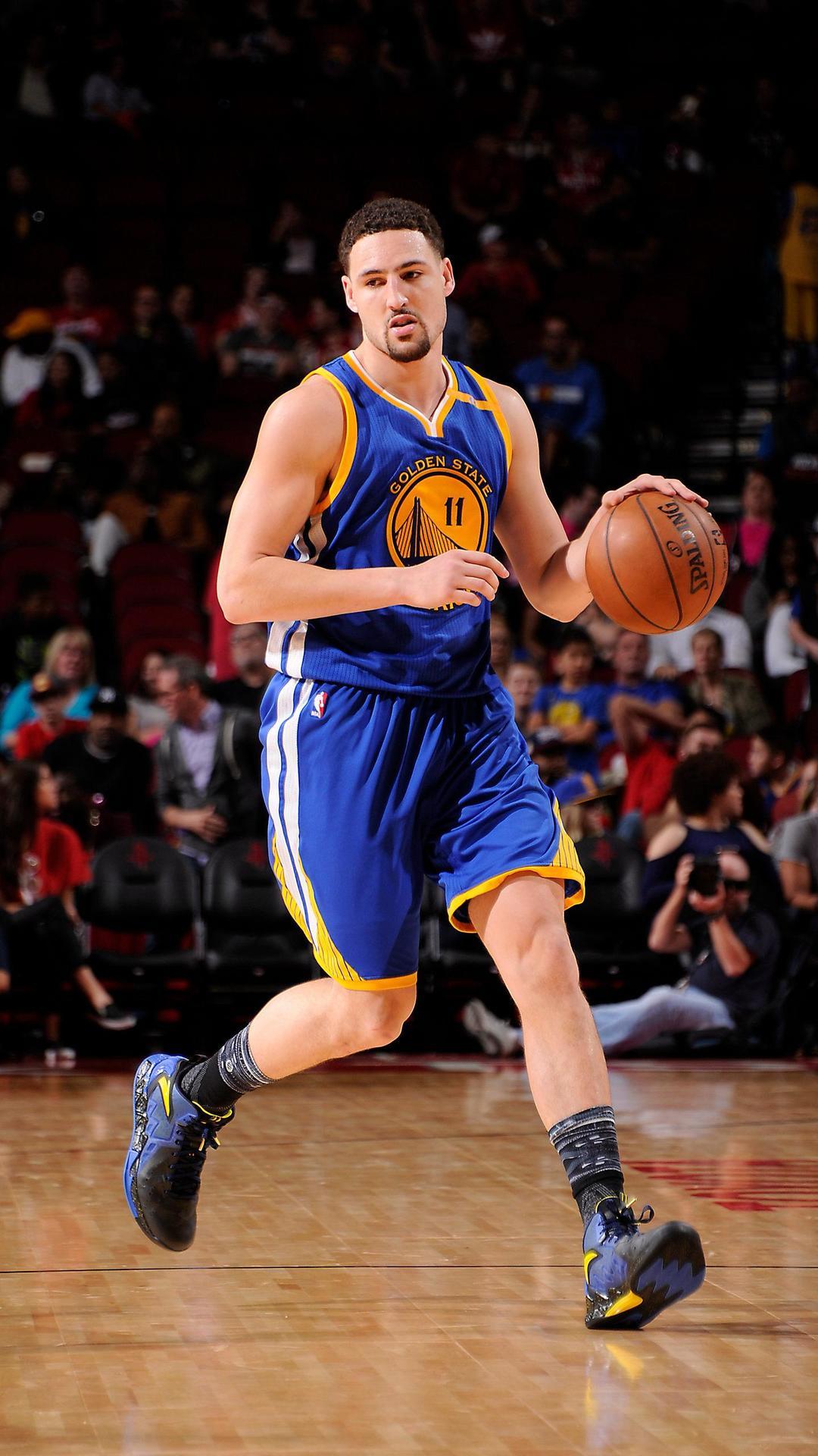 篮球篮网更新战术板，全队轮转更灵活（篮网队升级战术板，阵容轮换更灵活）