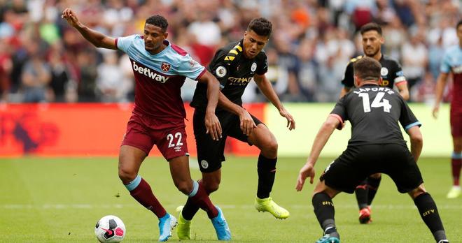 4-1，挪威是世预赛历史上第二支客场击败意大利的球队（4比1，挪威成为世预赛史上第二支客场击败意大利的球队）