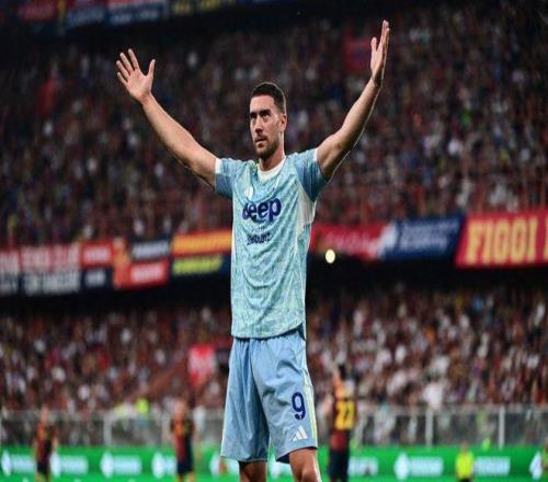 重穿球鞋，前皇马后卫科恩特朗准备参加国王联赛（前皇马后卫科恩特朗复出，将出战国王联赛）