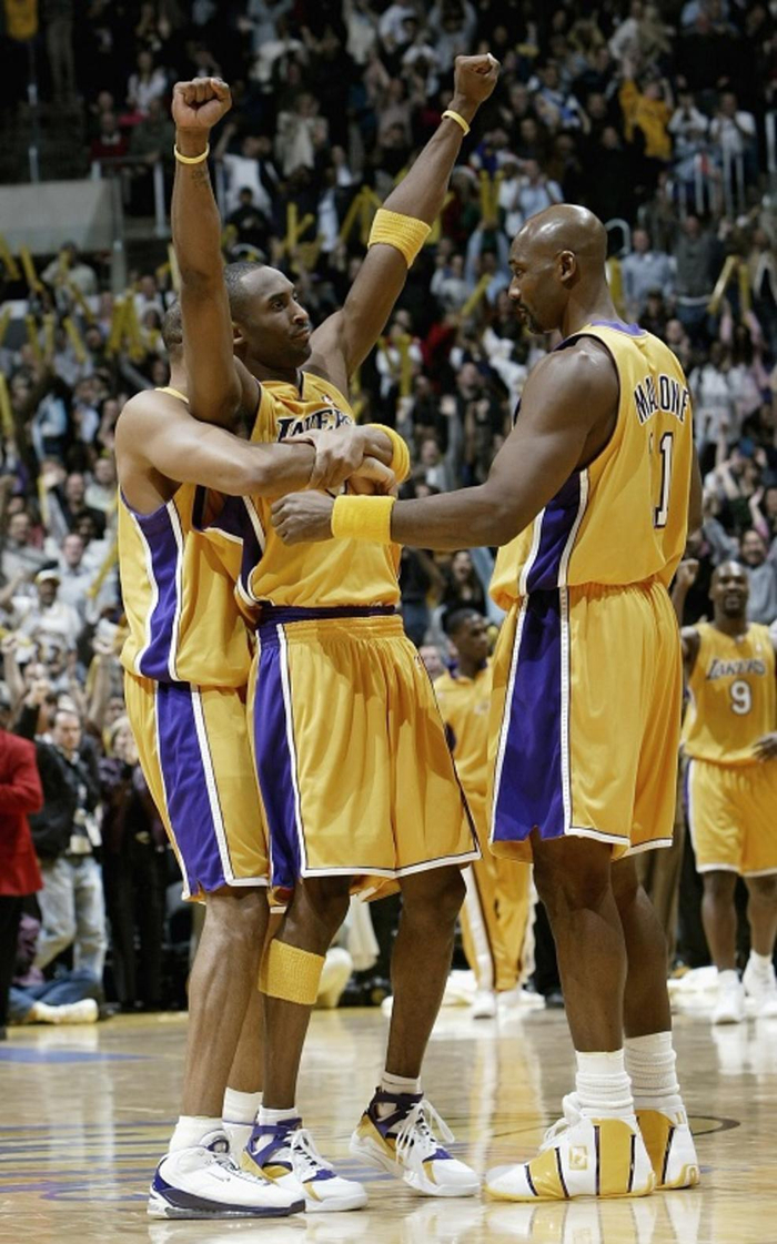 广岛三箭主帅：很高兴我的最后一战能获胜，球员们动力十足（广岛三箭主帅：谢幕战告捷令人欣喜，球员们战意十足）