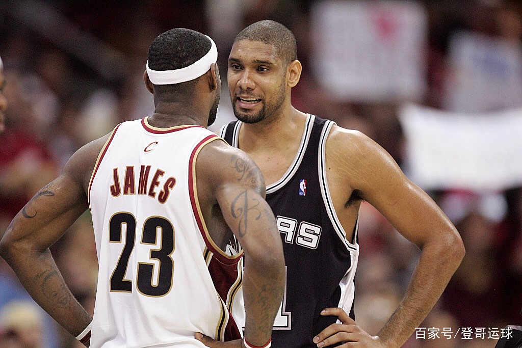 利雅得胜利4-1赛哈特海湾，C罗凌空倒钩破门，菲利克斯传射（利雅得胜利4比1击败赛哈特海湾，C罗倒钩破门，菲利克斯一传一射）