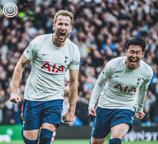 破荒！活塞抢断反击 康宁汉姆起飞接球空接暴扣（终结得分荒！活塞抢断快攻，康宁汉姆高空接力暴扣）