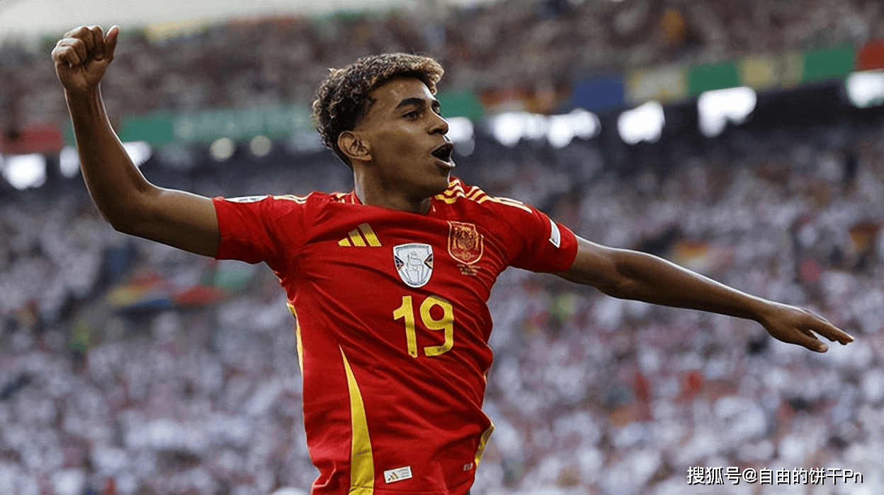 森保一对话特鲁西埃：与其执着于八强，不如以世界冠军为目标（森保一与特鲁西埃对话：别困于八强，把目标瞄准世界冠军）