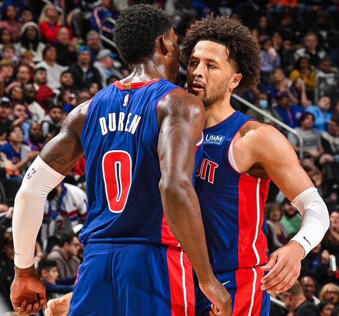 懂球帝2025年10月MVP候选出炉：凯哈姆入围，加布、门德斯在列（懂球帝2025年10月MVP候选揭晓：凯哈姆入围，加布、门德斯上榜）